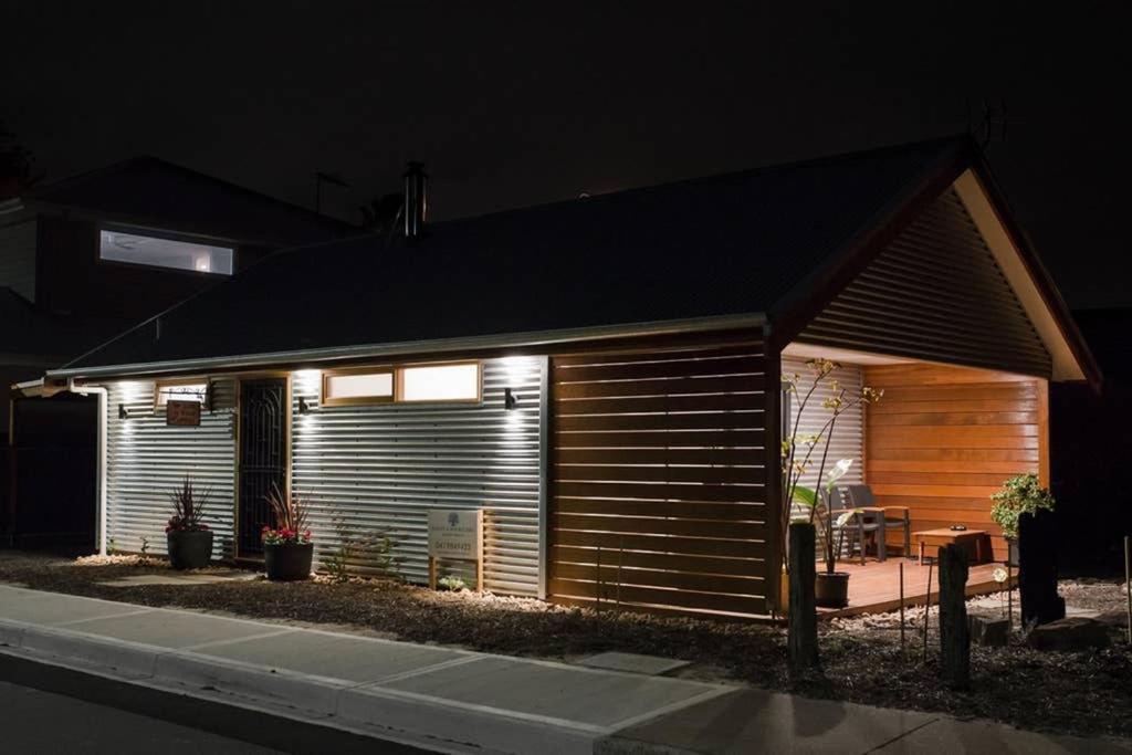Bird In Hand Cottage, Port Noarlunga Экстерьер фото